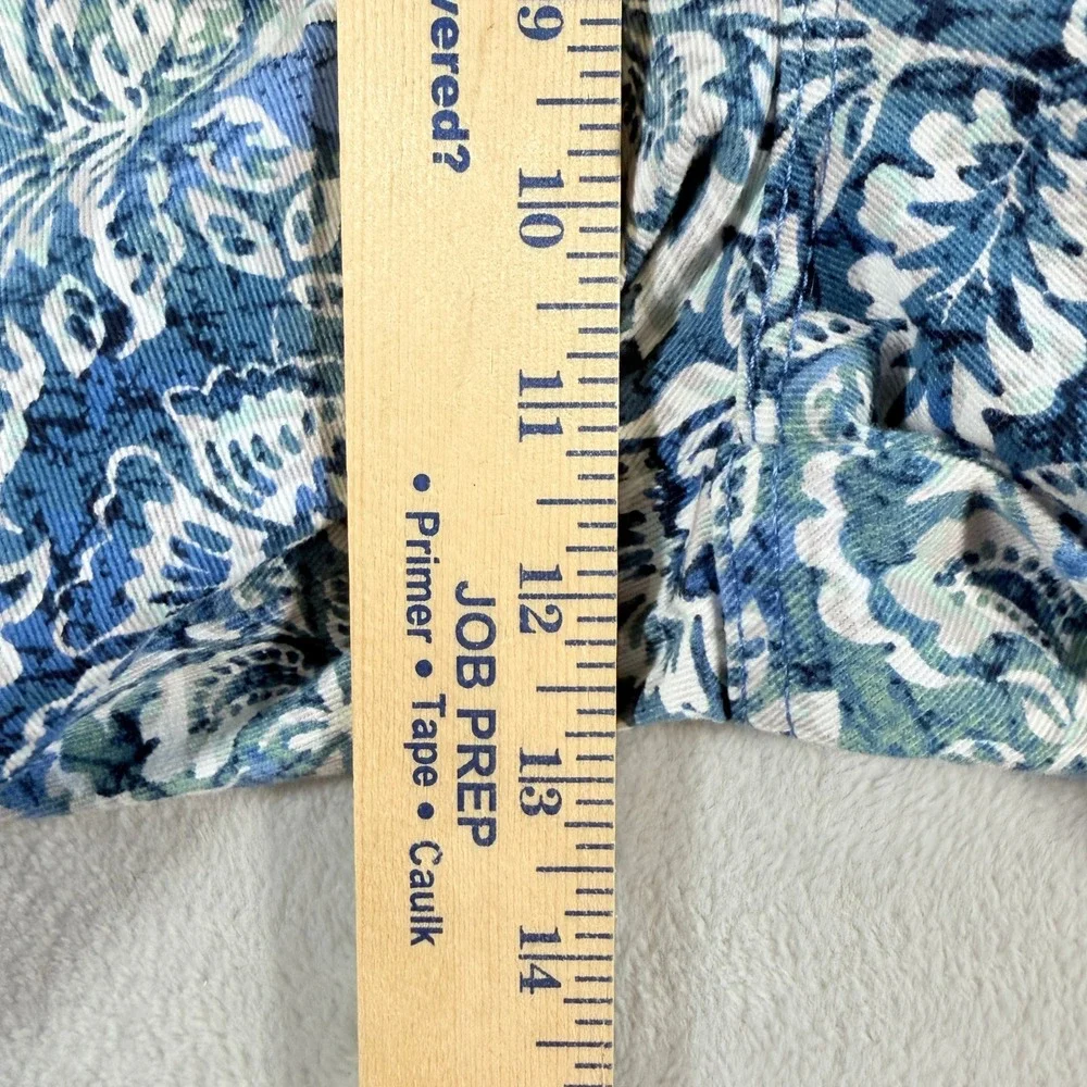 Gloria Vanderbilt Amanda Classic High Rise Floral Denim Shorts Blue NWT 8